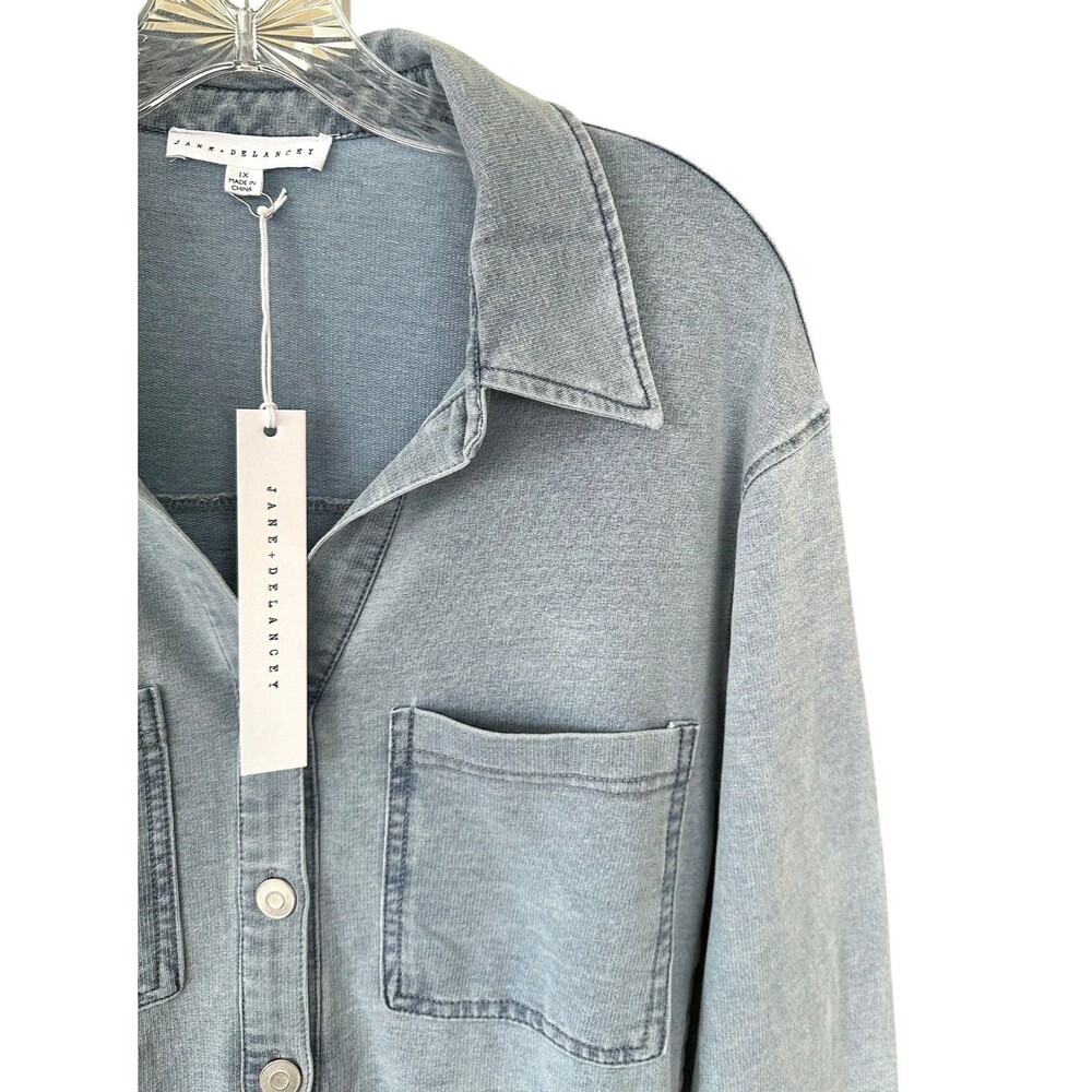 Jane & Delancey Women's Button Down Shirt Top Denim Look Plus Size 1X Light Blue - Picture 4 of 8